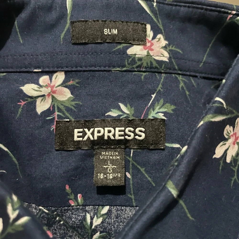 Express Collared Shirt - Picture 3 of 3